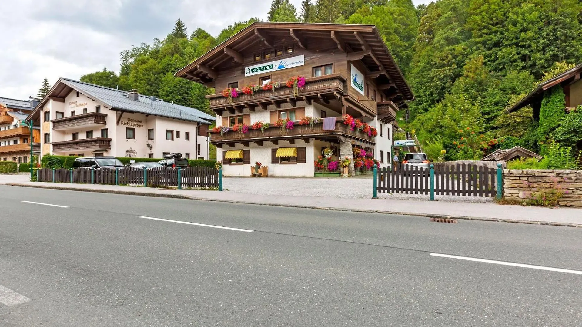 Apartment In Saalbach Hinterglemm Near Ski Area Austria